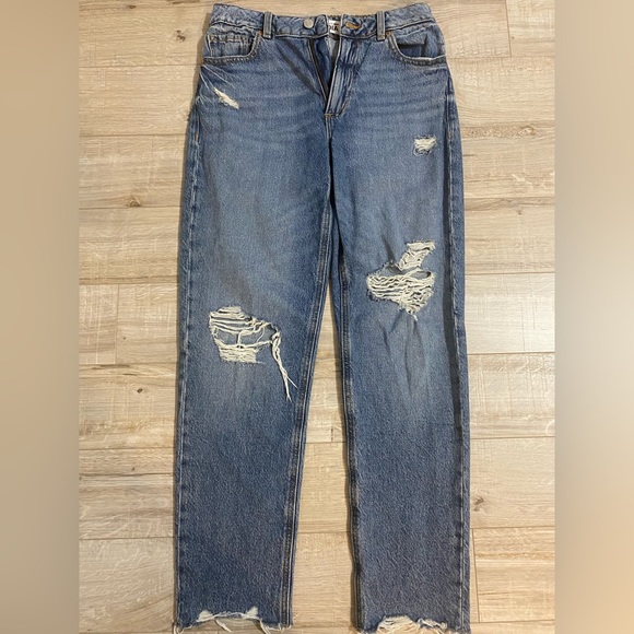 Blue ripped jeans from dynamite. Size 26 - Picture 1 of 4